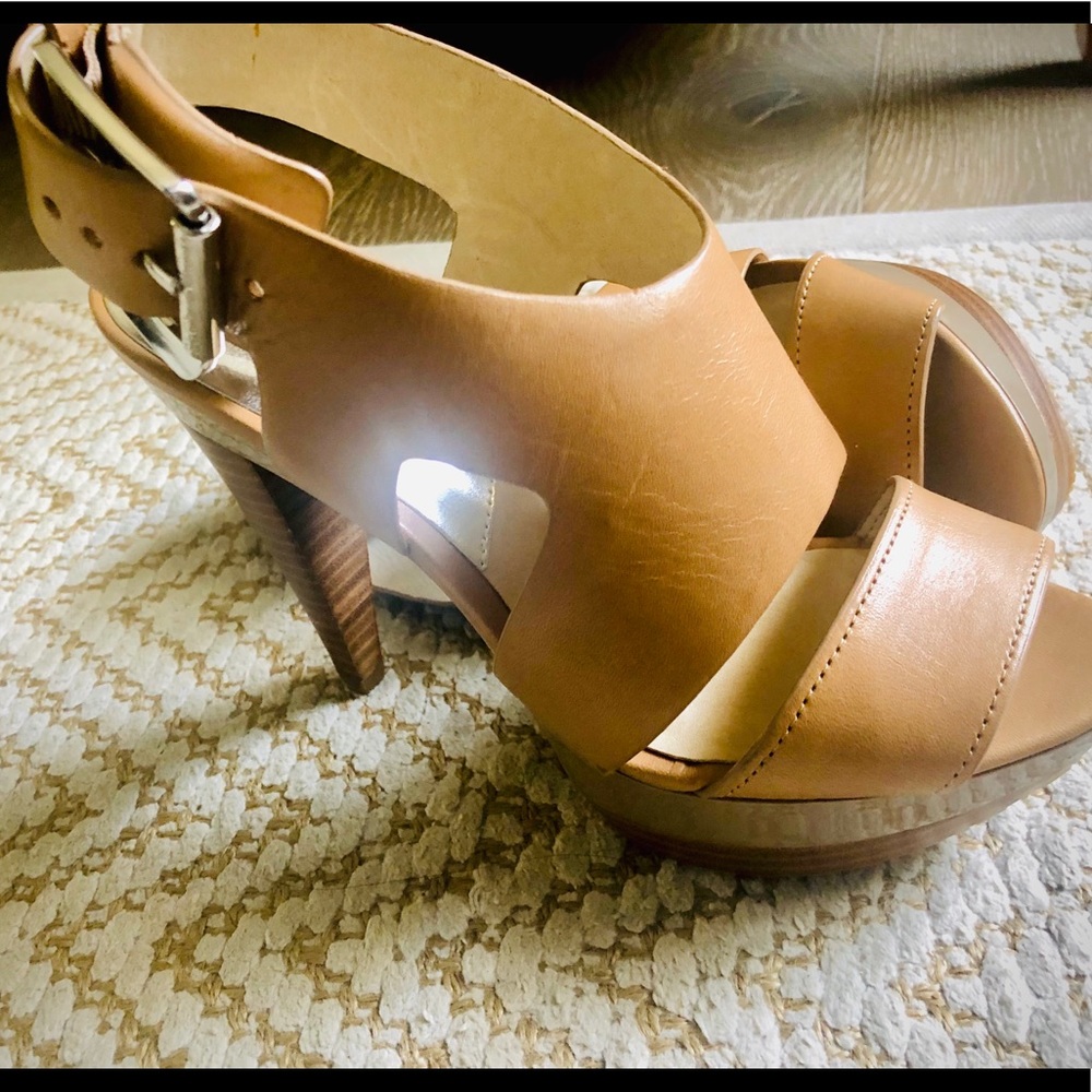 Michael Kors Carla Leather Platform Tan